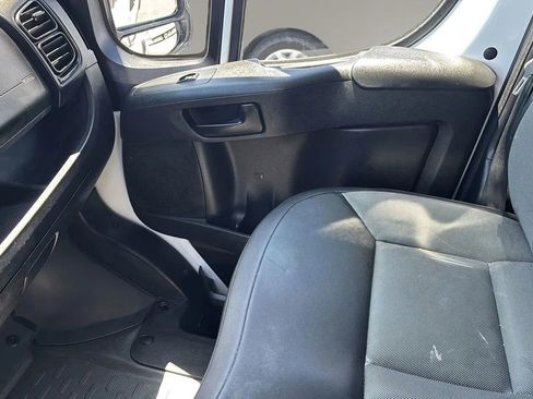Used 2023 RAM ProMaster 3500 FWD image 12