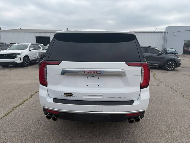 Used 2022 GMC Yukon Denali AWD/4WD image 5