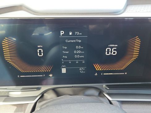 New 2026 Kia Carnival EX image 17