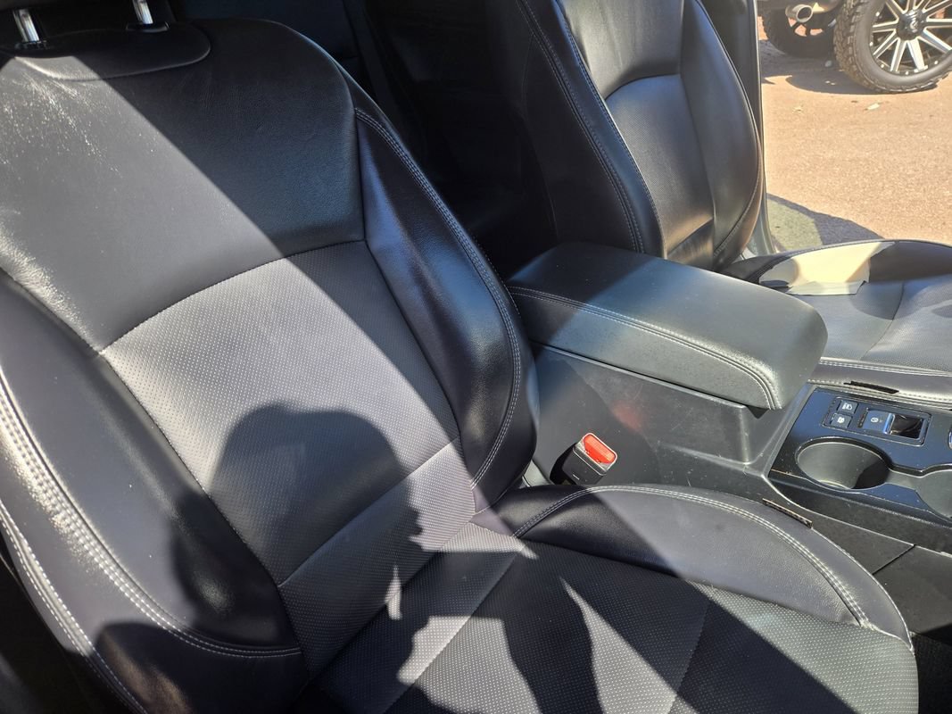 Used 2018 Subaru Outback 2.5i Limited AWD/4WD image 26
