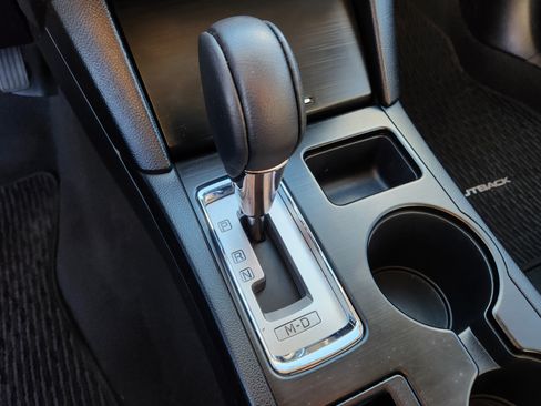 Used 2019 Subaru Outback 2.5i Premium image 21