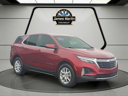 Used 2024 Chevrolet Equinox LT w/ LPO, Floor Liner Package image 3