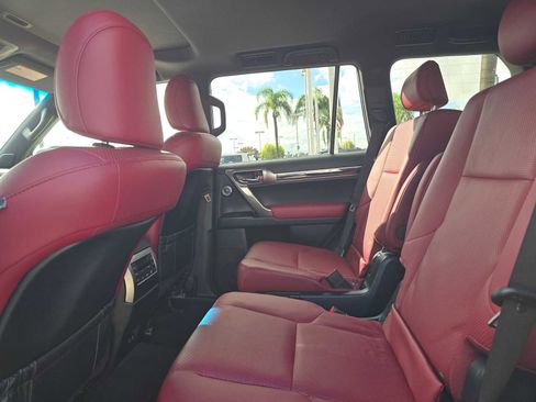 Used 2023 Lexus GX 460 Luxury image 17