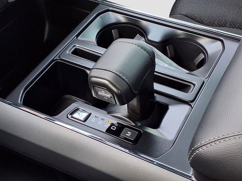 New 2026 Ford F150 XLT w/ XLT Black Appearance Package image 29