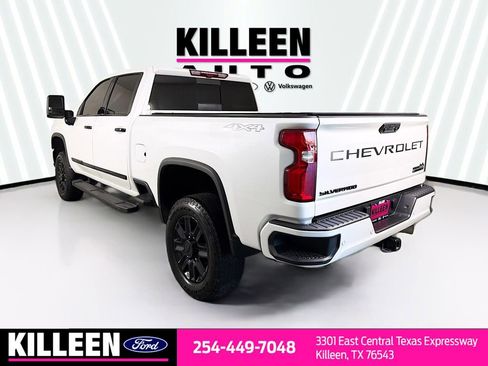 Used 2024 Chevrolet Silverado 2500 High Country w/ High Country Premium Package image 6
