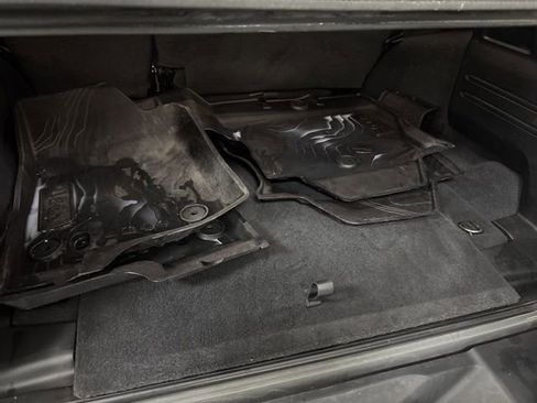 Used 2020 Jeep Wrangler Unlimited Sahara w/ LED Lighting Group image 14