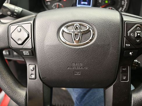 Used 2021 Toyota Tacoma SR5 image 13