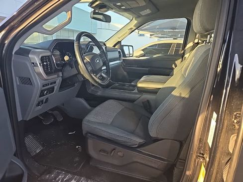 Used 2022 Ford F150 XLT w/ Equipment Group 302A High AWD/4WD image 9