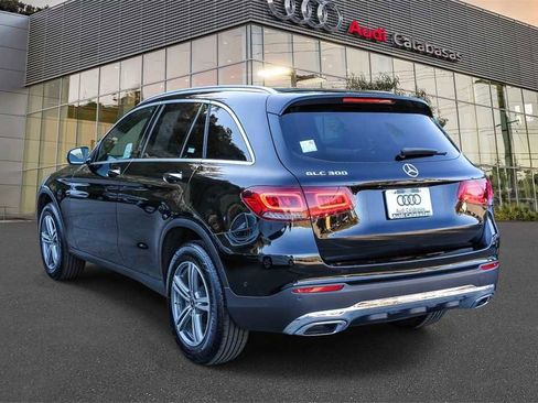 Used 2021 Mercedes-Benz GLC 300 image 2