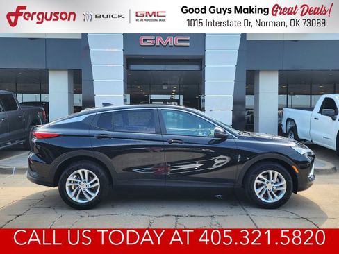 New 2026 Buick Envista Preferred w/ Convenience I Package FWD image 2