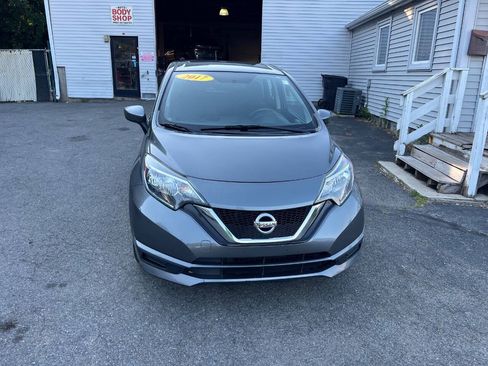 Used 2017 Nissan Versa Note SV FWD image 5