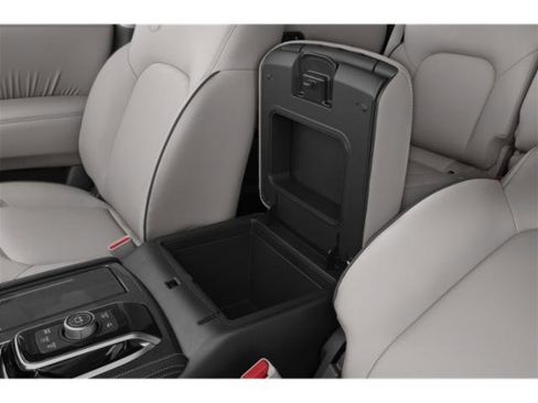 Certified 2022 Nissan Armada SV w/ Cargo Package AWD/4WD image 17