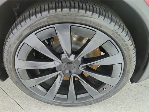 Used 2023 Tesla Model X image 53