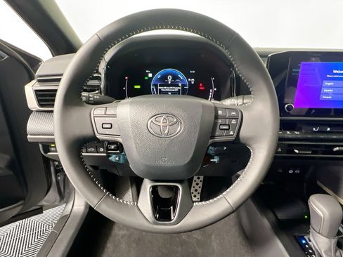 New 2026 Toyota Camry SE image 17
