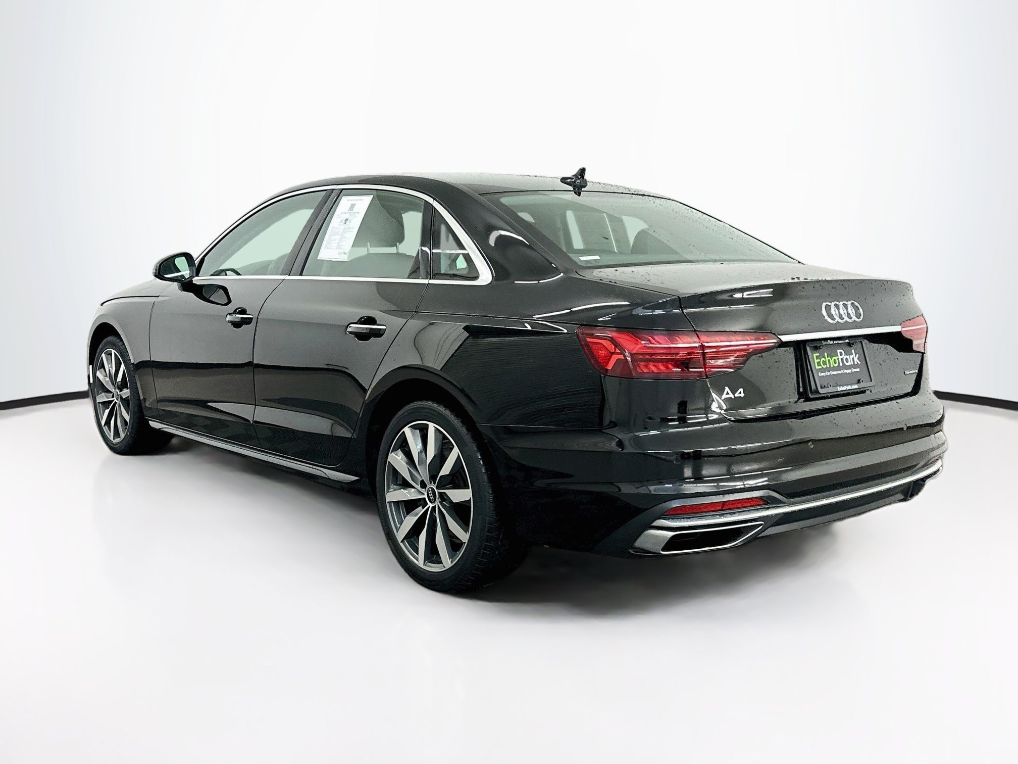 Used 2023 Audi A4 2.0T Premium w/ Convenience Package AWD/4WD image 5