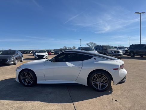 Certified 2025 Nissan Z Sport w/ Floor Mat Package image 14