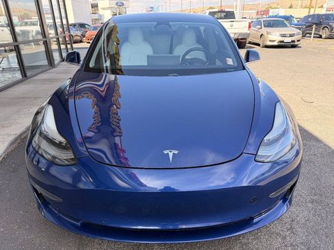 Used 2018 Tesla Model 3 Long Range AWD/4WD image 8