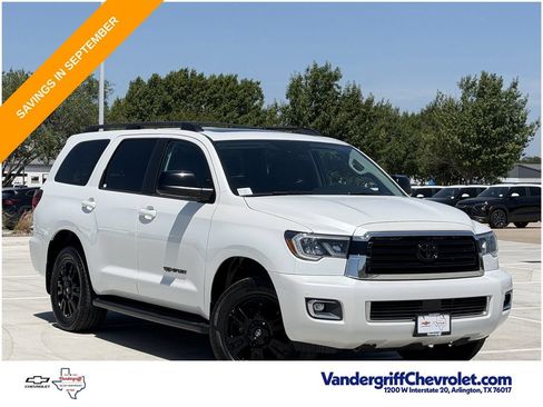 Used 2022 Toyota Sequoia TRD Sport RWD image 2