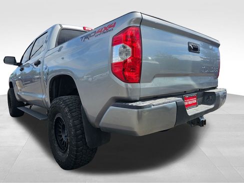 Used 2018 Toyota Tundra SR5 w/ TRD Off Road Package AWD/4WD image 7