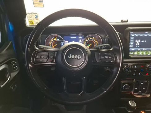 Used 2022 Jeep Gladiator Sport AWD/4WD image 18