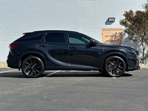 Used 2023 Lexus RX 500h F Sport image 9