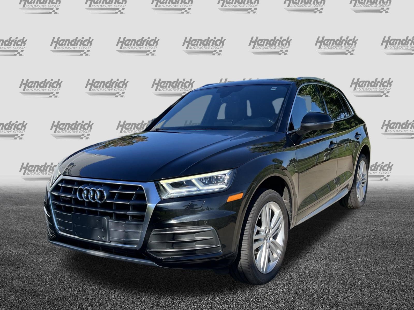 Used 2020 Audi Q5 2.0T Premium Plus w/ Premium Plus Package AWD/4WD image 5