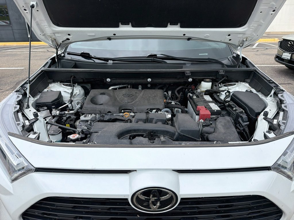 Used 2024 Toyota RAV4 XLE Premium w/ Weather Package AWD/4WD image 33