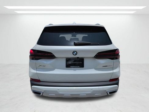 New 2026 BMW X5 xDrive40i w/ Climate Comfort Package AWD/4WD image 5