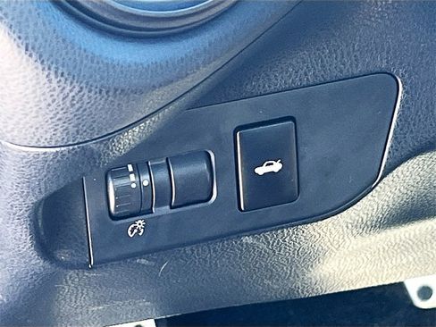 Used 2020 Toyota 86 image 10