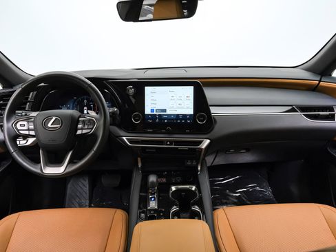 Used 2025 Lexus RX 350 FWD w/ Technology Package image 15