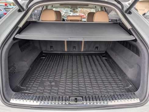 Used 2019 Audi Q8 Prestige image 30