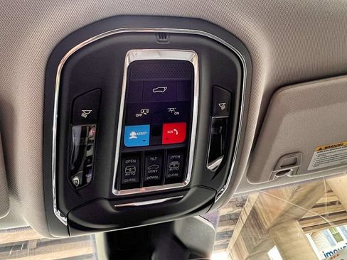 Used 2022 Jeep Grand Cherokee Limited 4xe AWD/4WD image 42