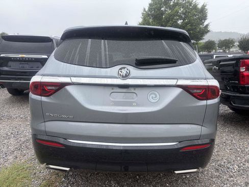 Used 2023 Buick Enclave Premium w/ Experience Buick Package FWD image 8
