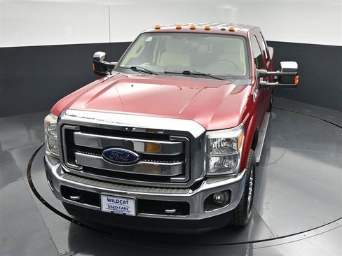 Used 2016 Ford F250 XLT w/ XLT Premium Package AWD/4WD image 18
