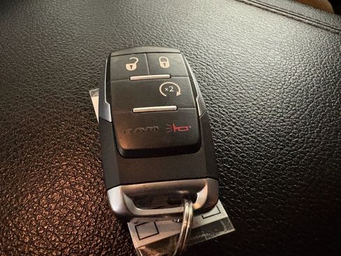 Used 2022 RAM 2500 Big Horn w/ Level C Equiment Group image 16