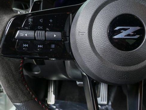 Used 2025 Nissan Z NISMO w/ Floor Mat Package RWD image 9