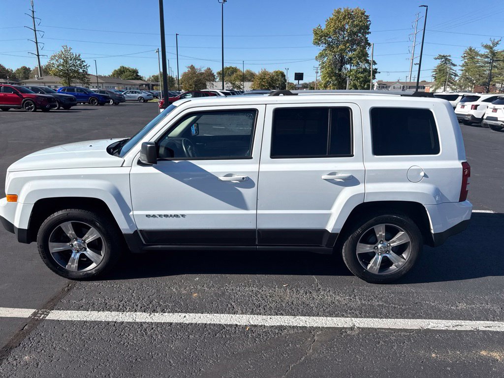 Used 2016 Jeep Patriot High Altitude FWD image 5