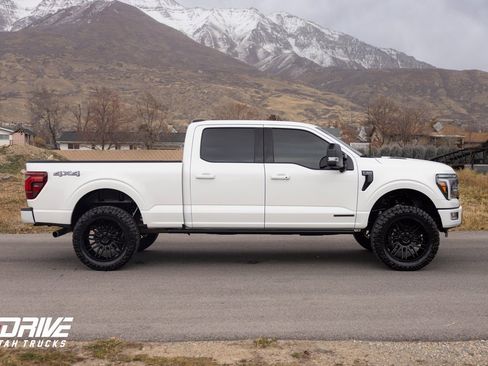 Used 2025 Ford F150 Platinum image 11