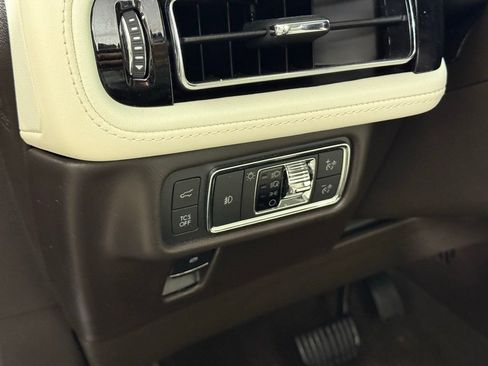 Used 2022 Lincoln Nautilus Black Label AWD/4WD image 21