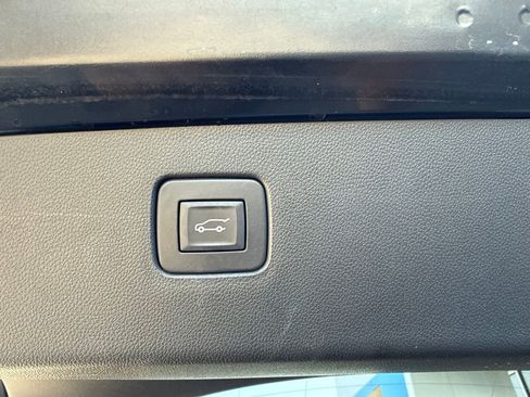 Used 2024 Buick Envista Sport Touring w/ Convenience I Package FWD image 15