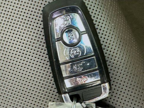 Used 2020 Lincoln Nautilus Reserve w/ Equipment Group 201A FWD image 39