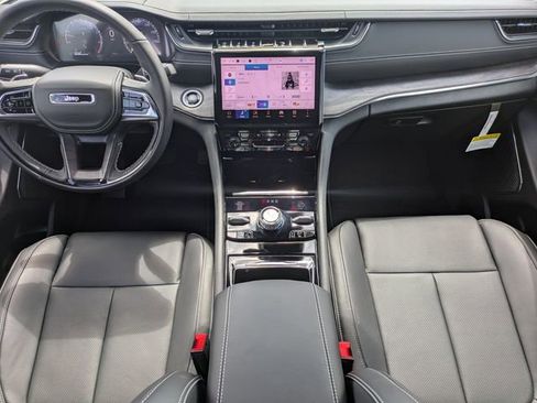 New 2025 Jeep Grand Cherokee Overland w/ Adv Protech Group III image 19