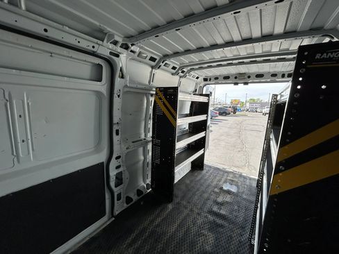 Used 2021 RAM ProMaster 2500 FWD image 9
