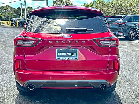 Used 2023 Ford Escape ST-Line w/ Tech Pack #1 FWD image 7