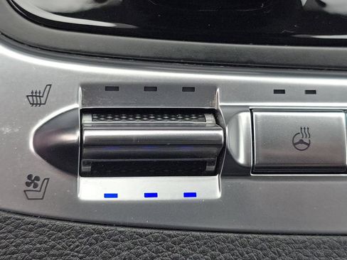 Used 2025 Kia Carnival SX Prestige FWD image 6
