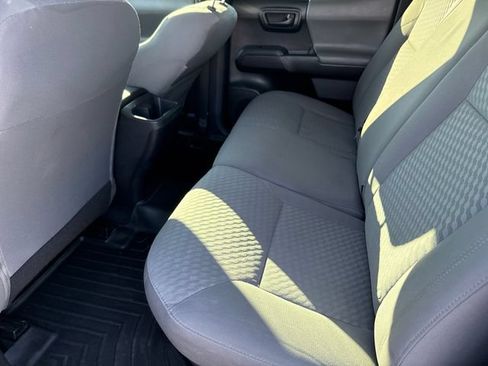 Used 2021 Toyota Tacoma SR AWD/4WD image 15