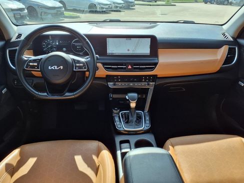 Used 2024 Kia Seltos SX AWD/4WD image 9