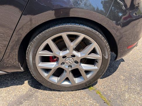 Used 2013 Volkswagen GTI Autobahn FWD image 26