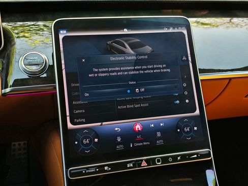 Used 2023 Mercedes-Benz S 500 4MATIC w/ AMG Line image 52