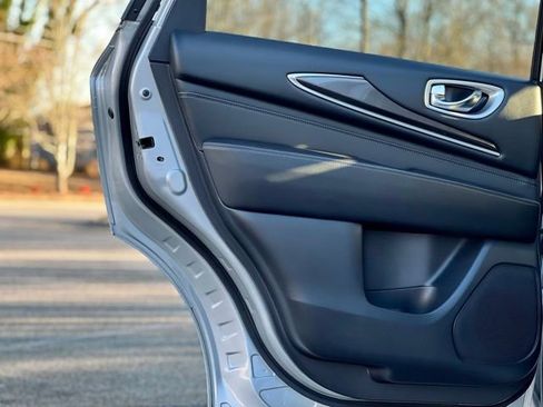 Used 2019 INFINITI QX60 Pure image 15